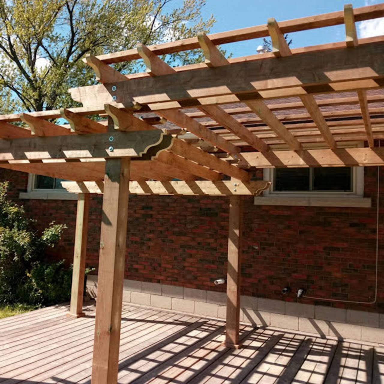 2 tiers pergola to cover a larger surface area